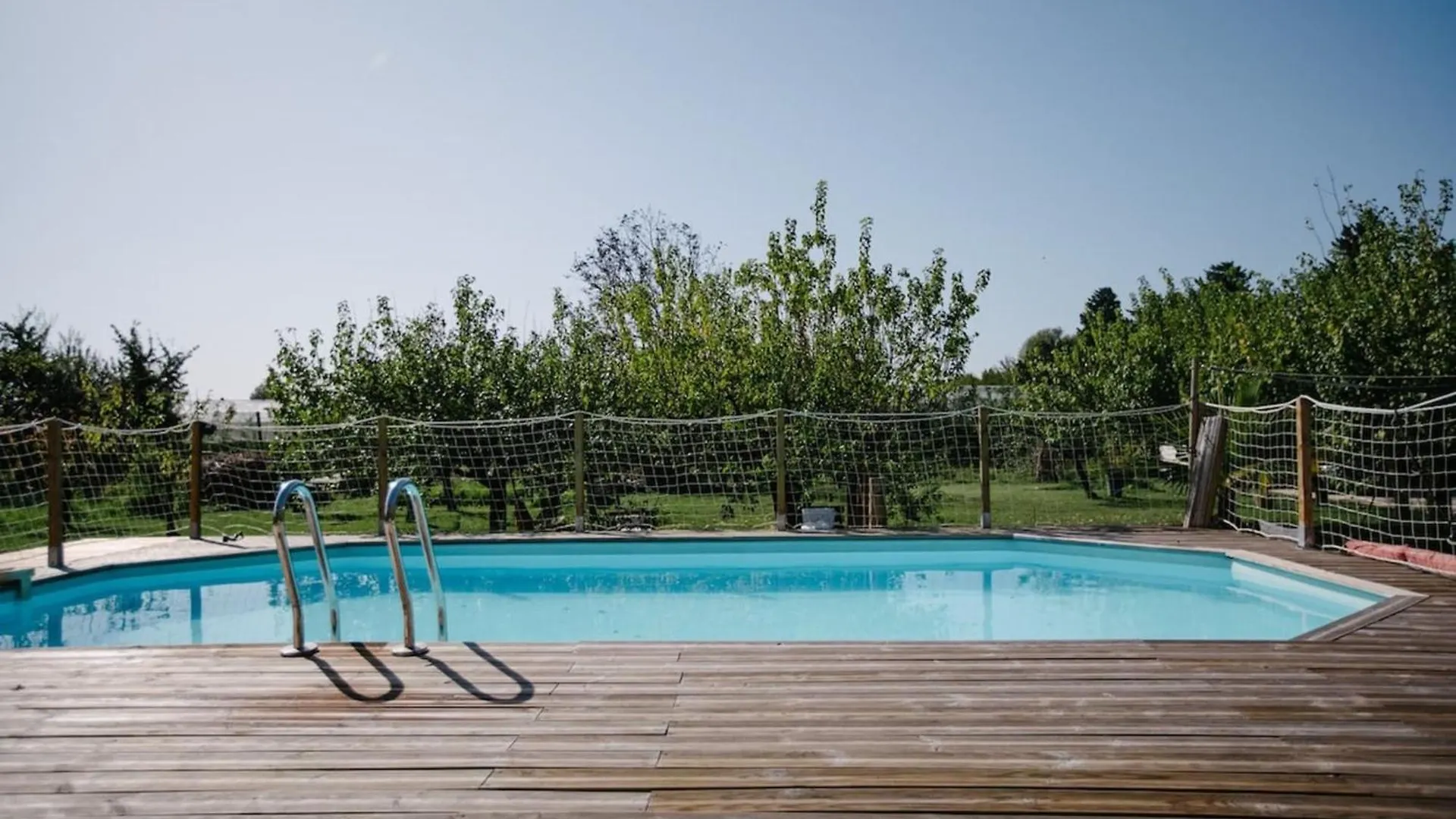 84B4 - Glycine Suite In An 18Th Century Provencal Farmhouse Althen-des-Paluds