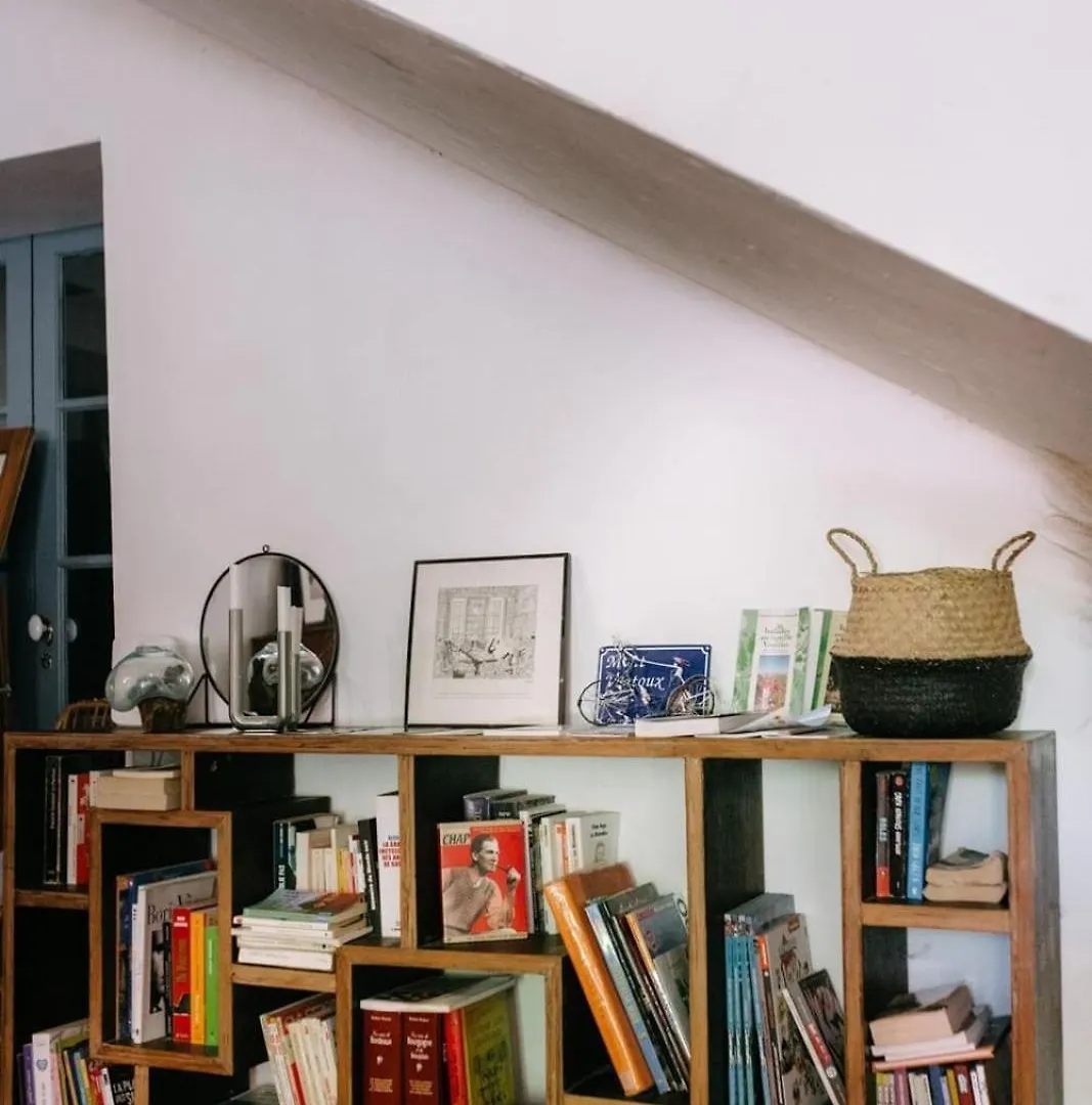 84B4 - Glycine Suite In An 18Th Century Provencal Farmhouse Althen-des-Paluds 0*,